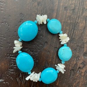 Cute turquoise blue stone beaded bracelets